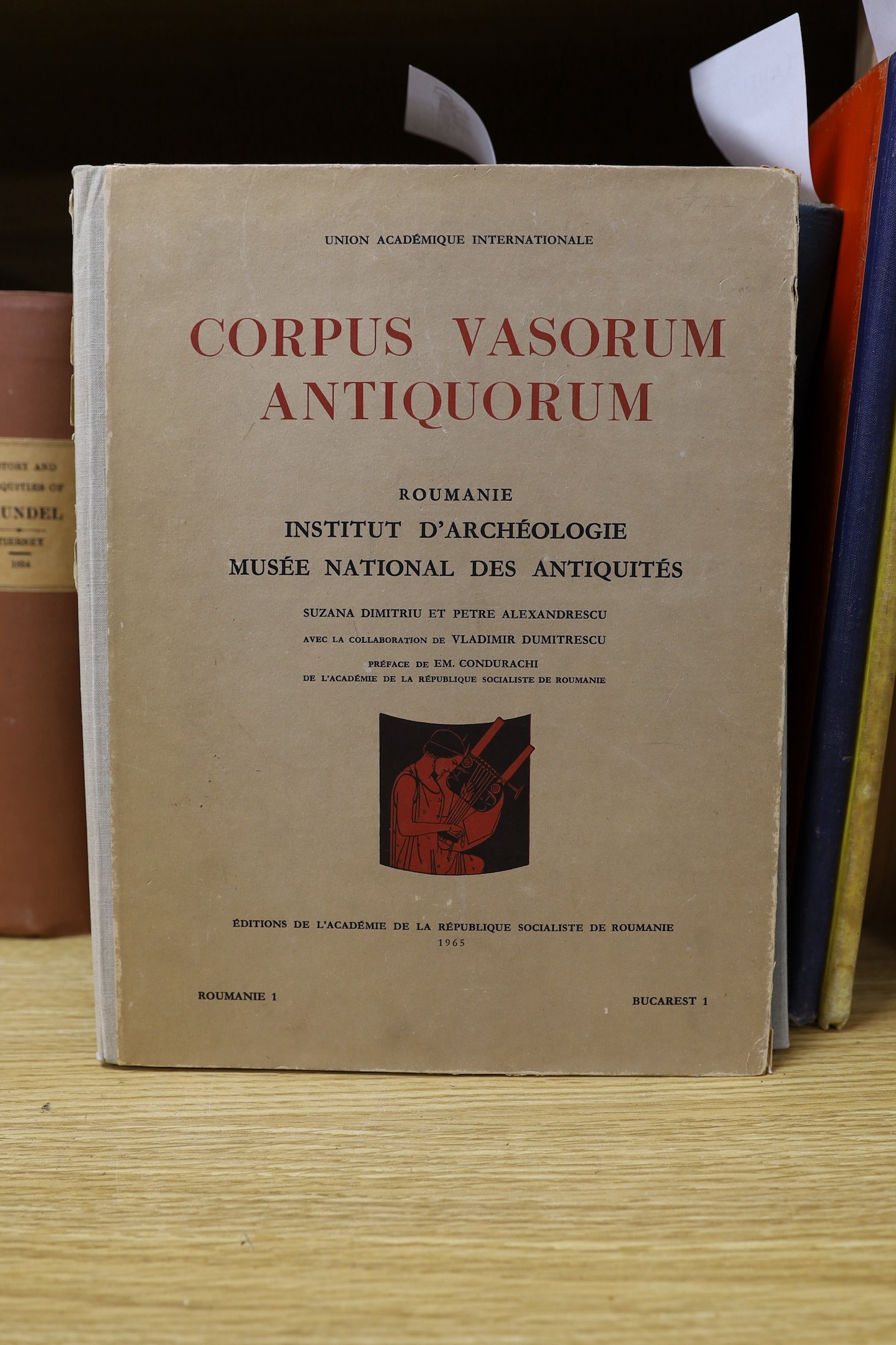 Corpus Vasorum Antiquorum - Roumanie Institut d'Archaeologie Musee National des Antiquites. 44 (ex 45) plates on card loosely contained within a cloth backed portfolio of pictorial boards. Bucharest, (ca.1965?)
